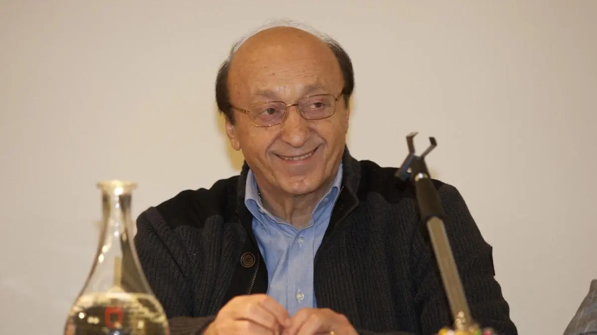 Crisi Milan, parla Moggi: "Allegri ed Ibra hanno litigato e non si parlano più"