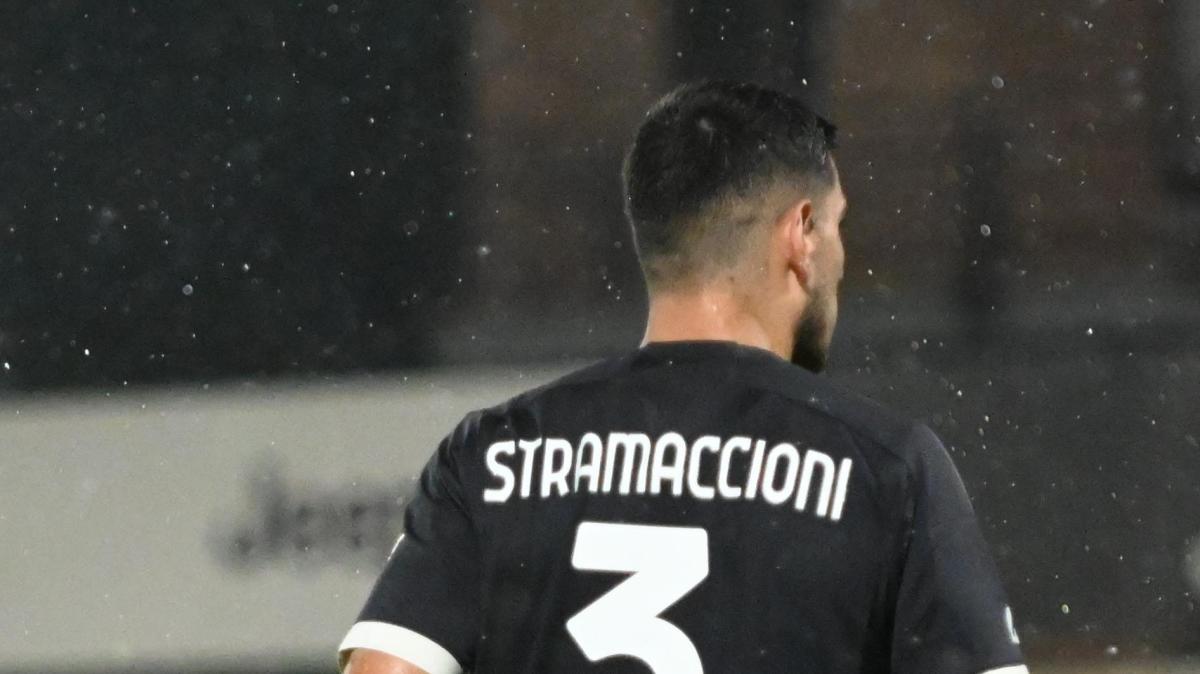 Serie C, Stramaccioni: "Venerdì con la Torres è uno scontro diretto"