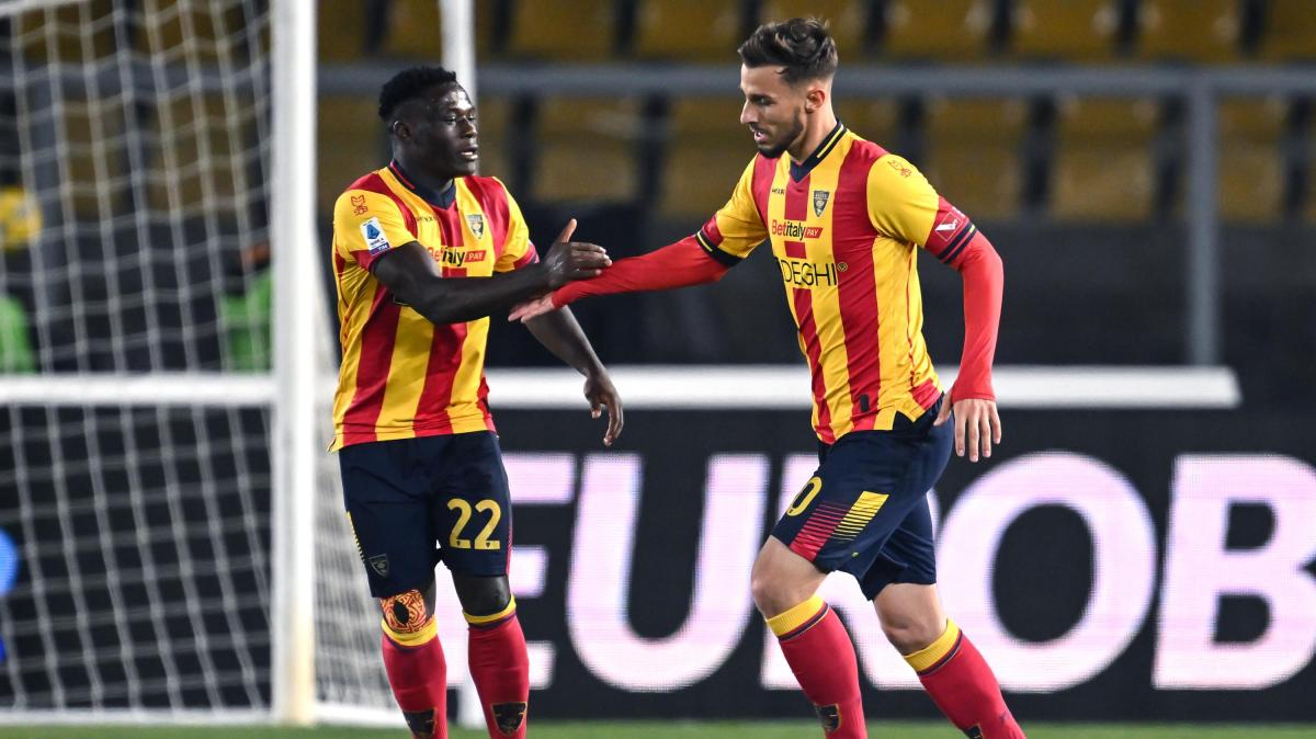 Napoli, Conte su Banda: "Mi sono precipitato in campo chiamando i soccorsi"