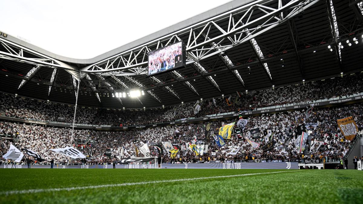 Uva rassicura tutti: "Euro 2032 in Italia si farà. Sono 8 gli stadi in linea con i tempi"