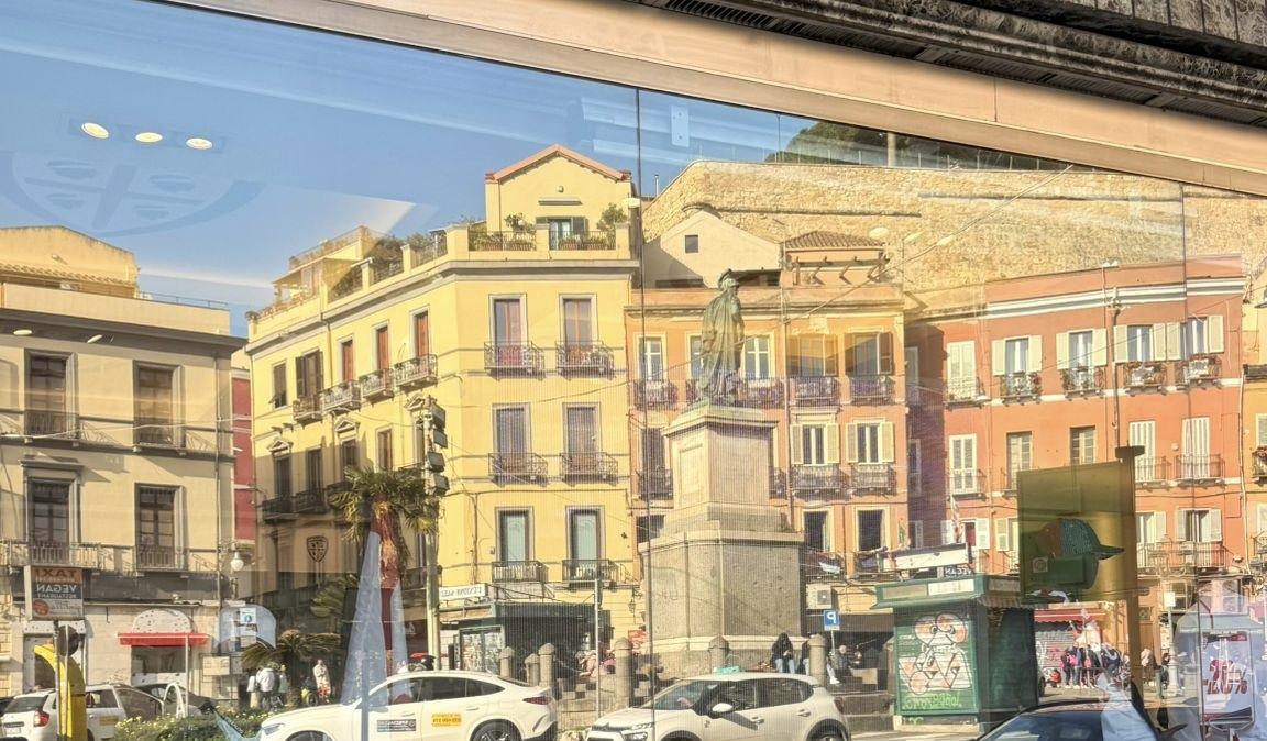 Il Cagliari incontra i tifosi: Meet & Greet allo Store di Piazza Yenne con Folorunsho, Obert e Pisacane