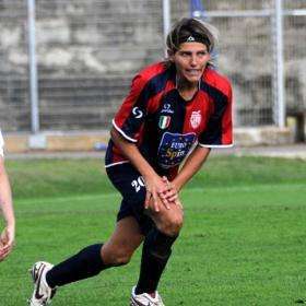Angeles Parejo a TuttoCagliari Live: "Calcio femminile? Dopo i mondiali stiamo migliorando, mi dispiace che in Sardegna ancora stenti"