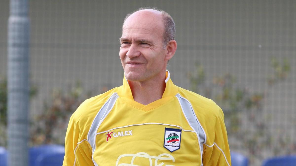 Marco Ballotta: "Vado controcorrente e dico che Parma-Cagliari sarà una gara aperta e giocata fino in fondo dalle due squadre. Un punto farebbe comodo a entrambe, ma una vittoria sia per i sardi che per i ducali significherebbe salvezza"