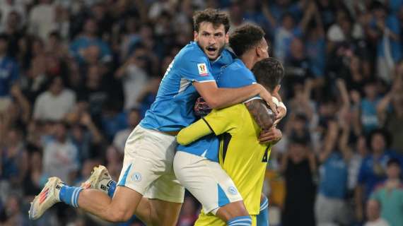 Coppa Italia, troppo Napoli per il Palermo. Il povero Sirigu incassa ben 5 reti