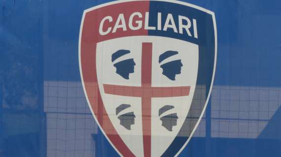 I giganti sulle maglie di Dinamo e Cagliari Calcio