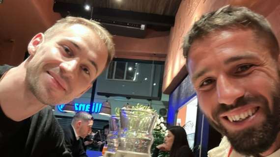 Pavoletti riabbraccia Rog: "Bentornato Markolino". I due rossoblù a cena insieme (FOTO)