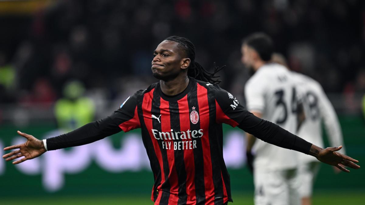 Serie A, al Milan basta Leao per stendere la Lazio. Espulso Allegri