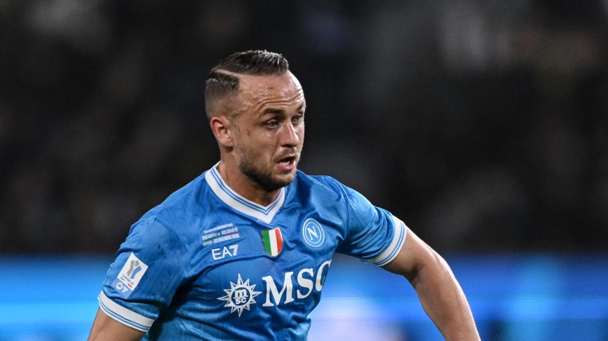 Serie A, Milan in vetta ma la corsa è apertissima. Vittoria per il Napoli : la classifica aggiornata