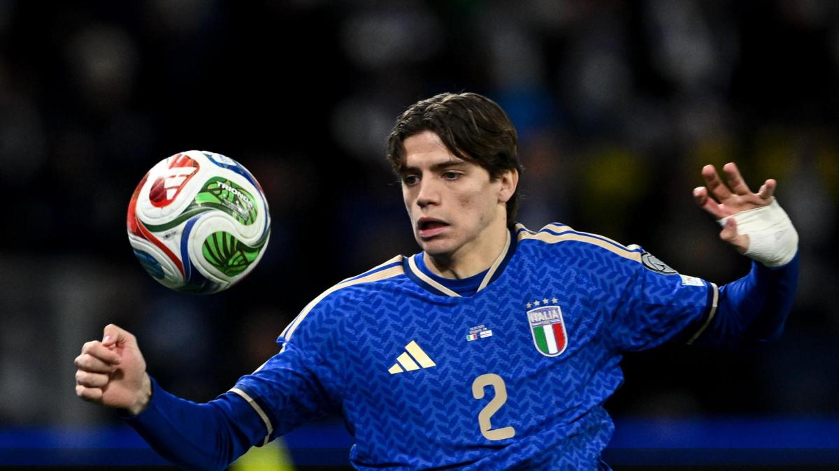 Pavoletti, il messaggio a Palestra dopo l’esordio in Nazionale: “Orgogliosi di te”