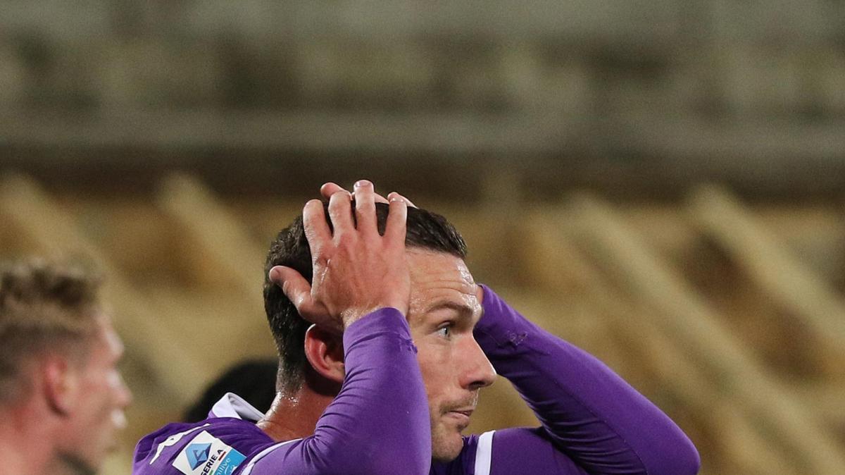 La Fiorentina perde Gosens: c'è lesione al retto femorale