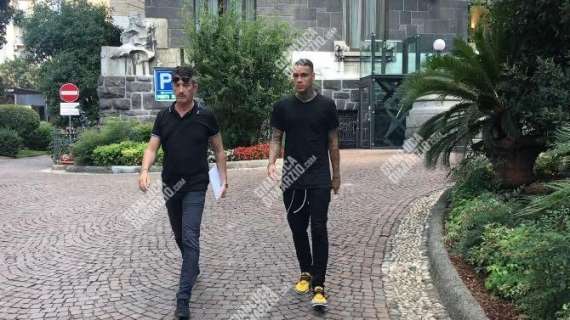 Van der Wiel ha firmato: l'olandese è un nuovo giocatore del Cagliari