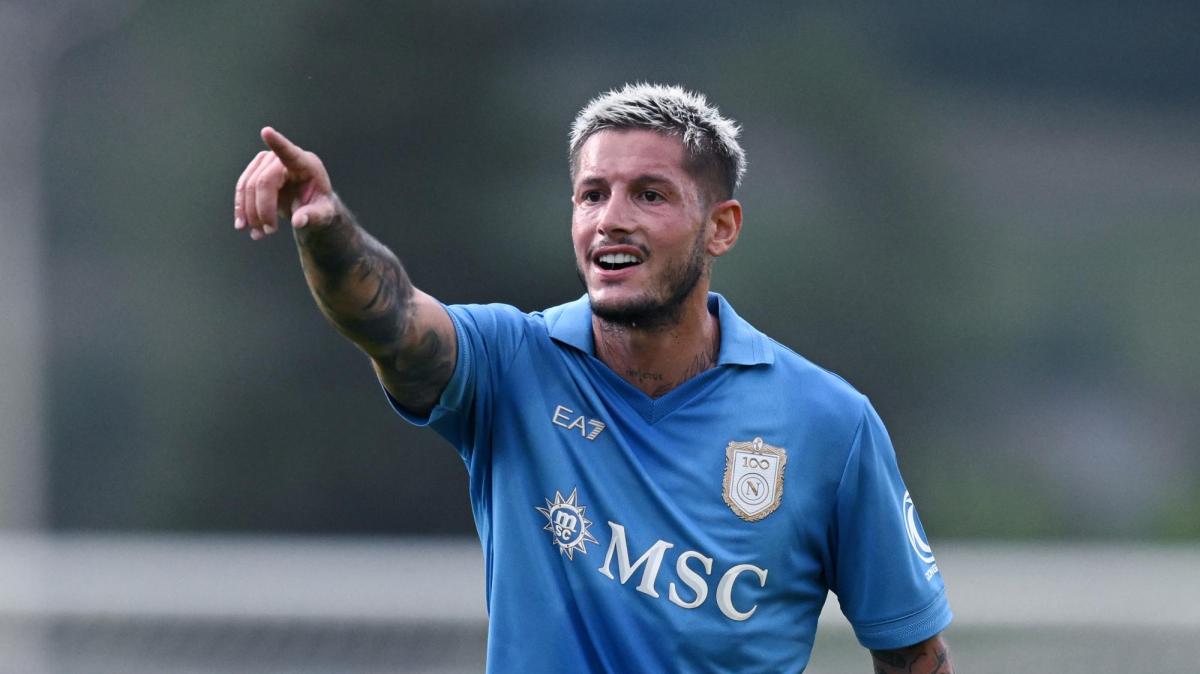 Niente Cagliari per il terzino del Napoli. Di Marzio: "E' fatta per Mazzocchi al Venezia. Oggi le visite"