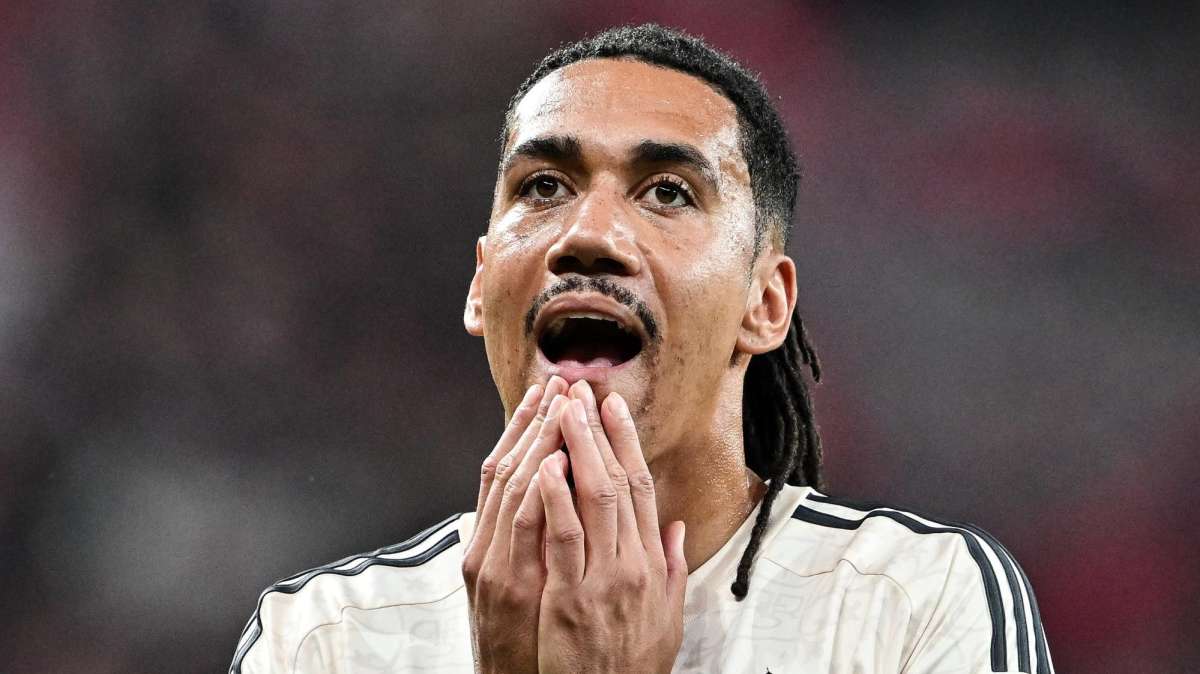 QUI ROMA - Smalling rifiuta l'offerta araba
