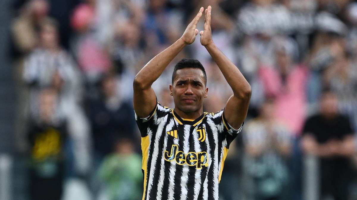 Pellegrini saluta Alex Sandro: "Mi ritengo fortunato ad averti conosciuto"