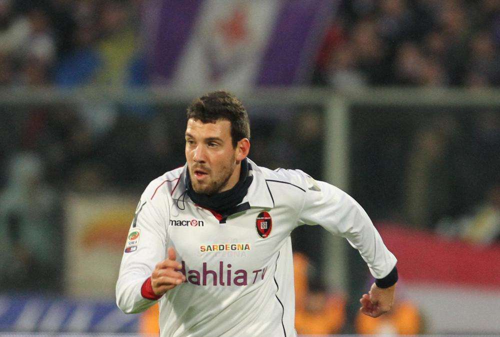 Milan-Lazzari-Cagliari, "ballano" 1.5 milioni