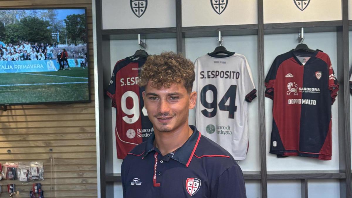 Giuseppe Boi su Sebastiano Esposito: “A Cagliari gioca nel ruolo che esalta le sue qualità”