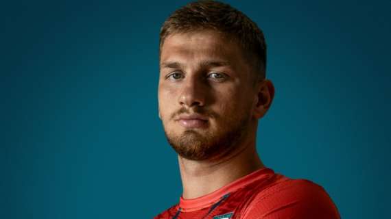 Il nuovo Fourth Kit 25/26 debutta domani: prima uscita in CagliariParma”