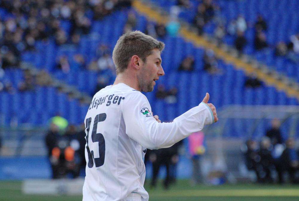 Hitzlsperger e il coming out: "L'avvocato mi disse che non avrei dovuto. L'unico presente Jakub Jankto del Cagliari"