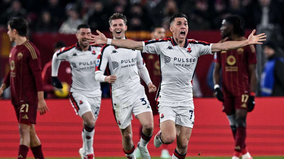 QUI GENOA - Risveglio muscolare in hotel. Alle 19.15 arrivo all'Unipol