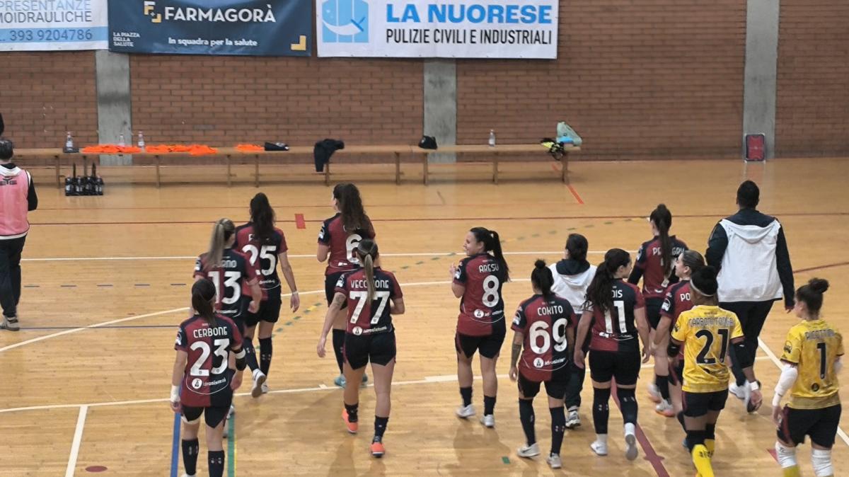 Cagliari C5 Femminile - La capolista CMB è di un altro pianeta. Al PalaConi termina 3-10