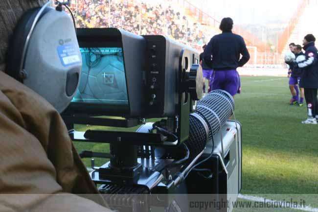 Il Cagliari raccontato dalle giovani cariatidi della tv