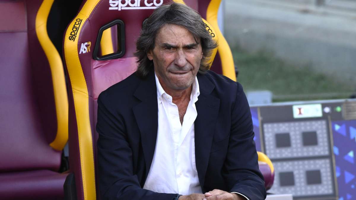 QUI ROMA - il saluto di Bruno Conti allo storico custode della Roma