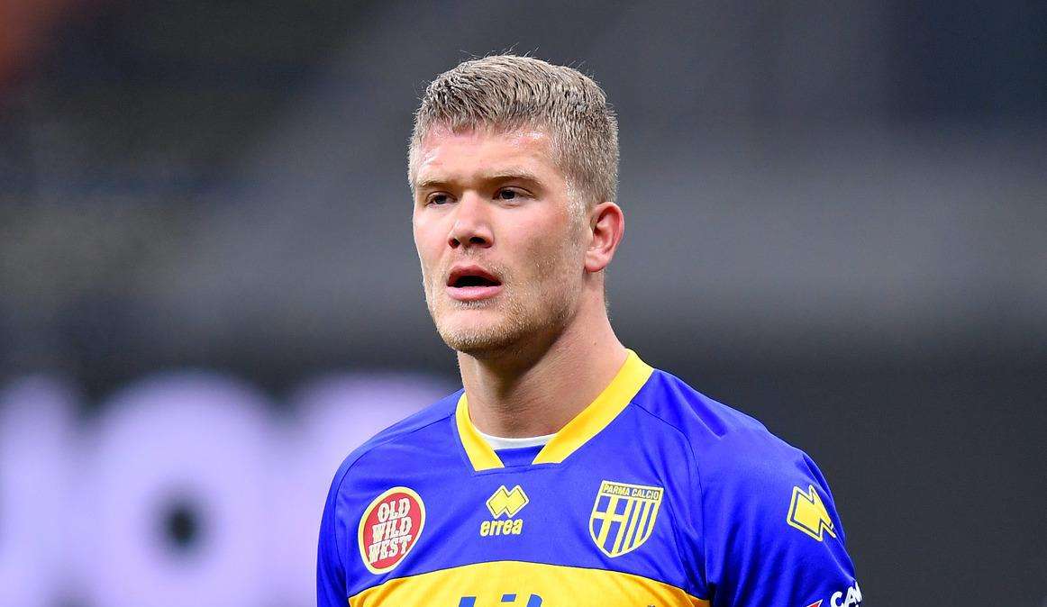 Il Cagliari pensa all'ex Parma Cornelius