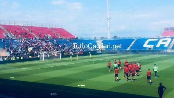 Allenamento alla Sardegna Arena: oltre 400 tifosi caricano la squadra in vista dell’Atalanta