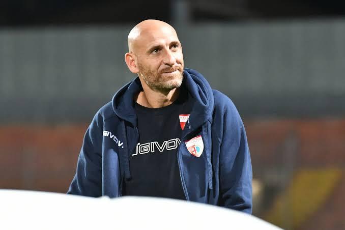 Allenatore Catanzaro: Pagliuca verso il Cesena, Possanzini vicino al Sudtirol, chi guiderà le aquile?
