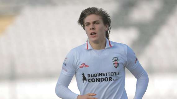 Crotone, altro nome dalla Pro Vercelli: Alessio Zerbin