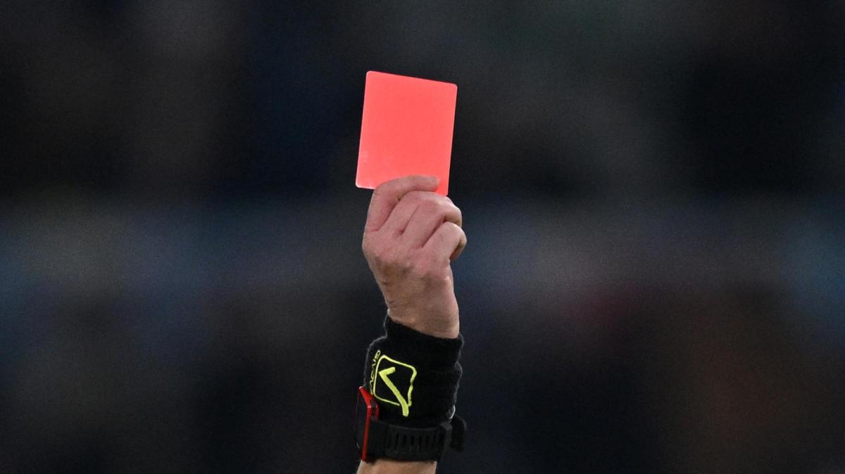 Juve Stabia-Catanzaro, designato l’arbitro: Niccolò Turrini al fischio d’inizio