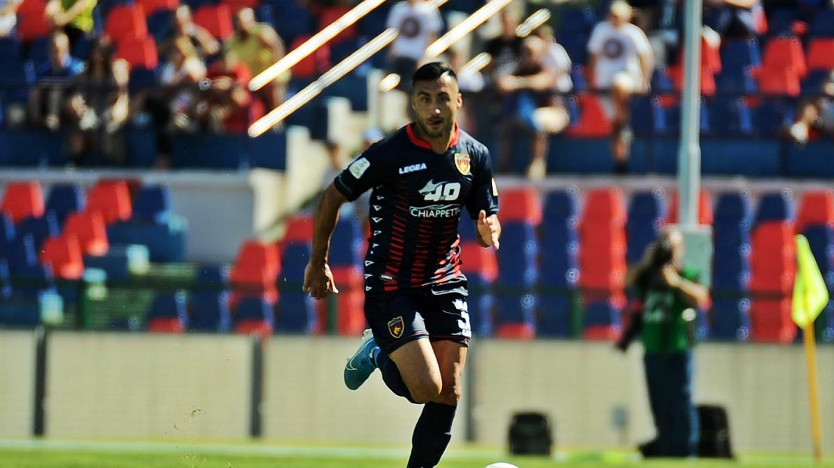 Un gol a testa per Cavese e Cosenza, rossoblù chiudono il campionato al quarto posto