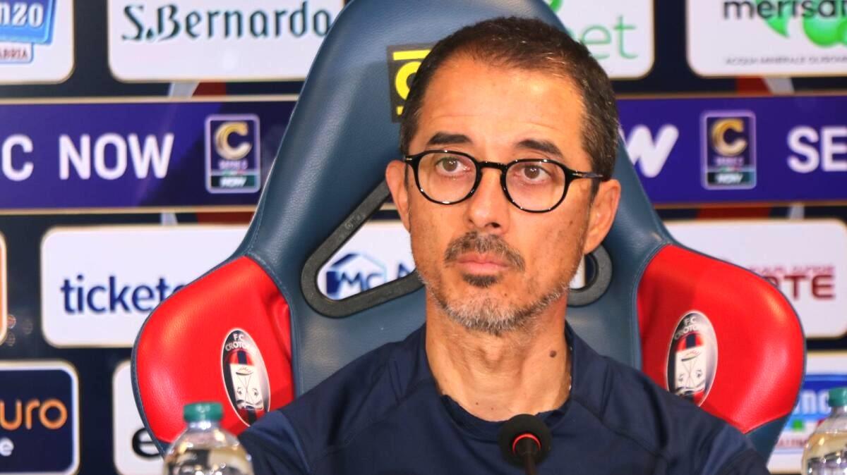 Crotone verso il Sorrento, Longo: “Le partite ora si vincono con lucidità"