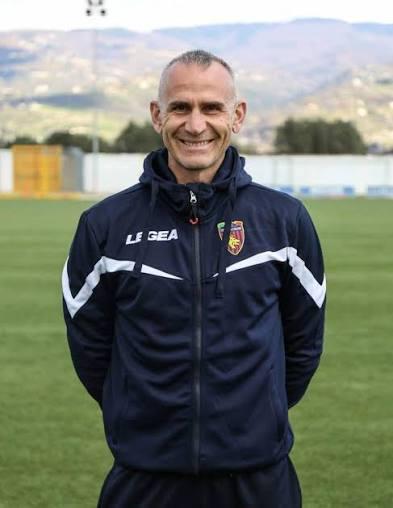 MEZZINA: “A Cosenza non c’erano più le condizioni per proseguire. Abbiamo fatto esordire 13 giocatori in Prima squadra”