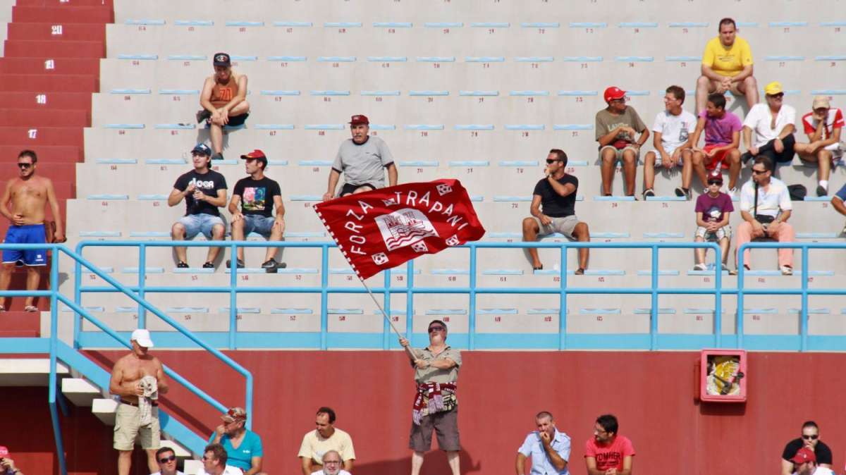 Trapani-Crotone senza Curva Nord: settore chiuso al Provinciale