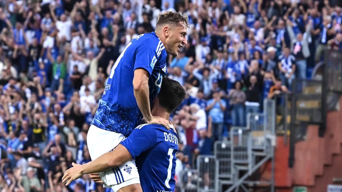 Como-Verona, Douvikas in sala stampa: "Contento dei 3 punti