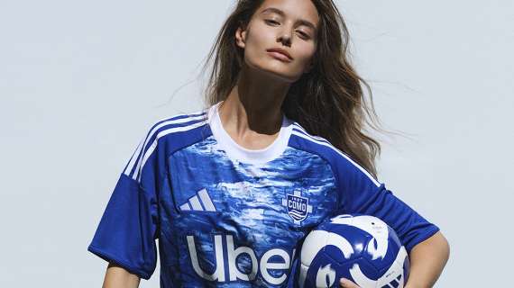 Como, svelate le nuove maglie per la stagione 2025/2026