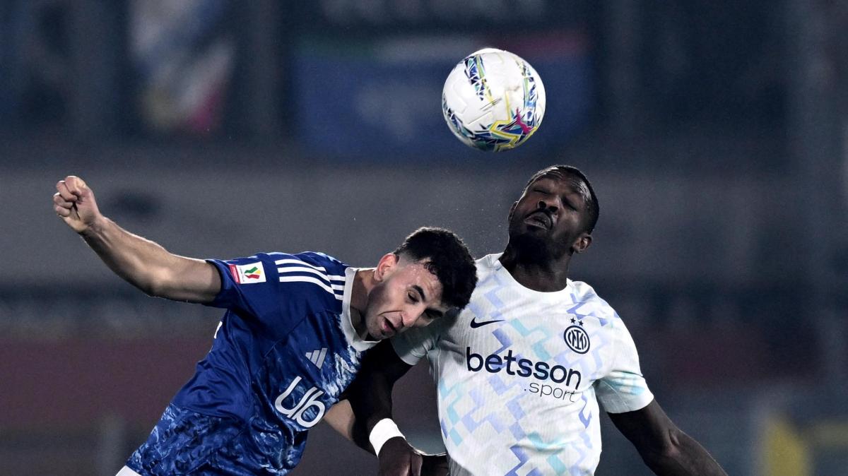 Bookies - Fabregas insegue la sua prima volta contro l'Inter (a 3,10); in quota il confronto Lautaro-Douvikas