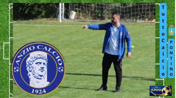 Il tecnico Tony Cacciotti     