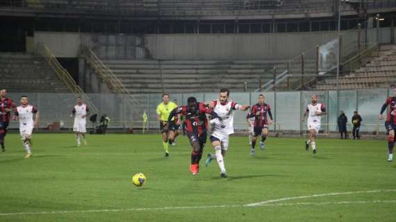 Un gol di Tavernelli castiga il Taranto: la Casertana passa allo Iacovone