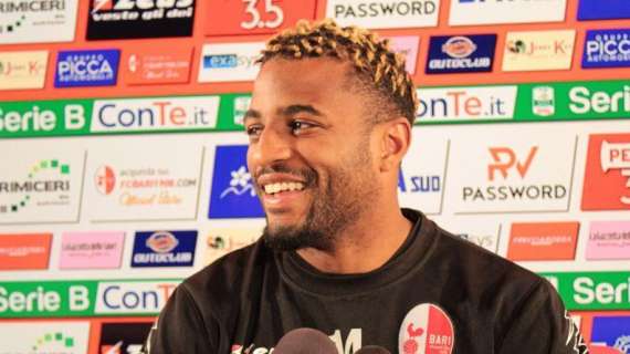 Bari, Anderson: "Penso solo al presente. Ruolo? Mi piace giocare terizno"