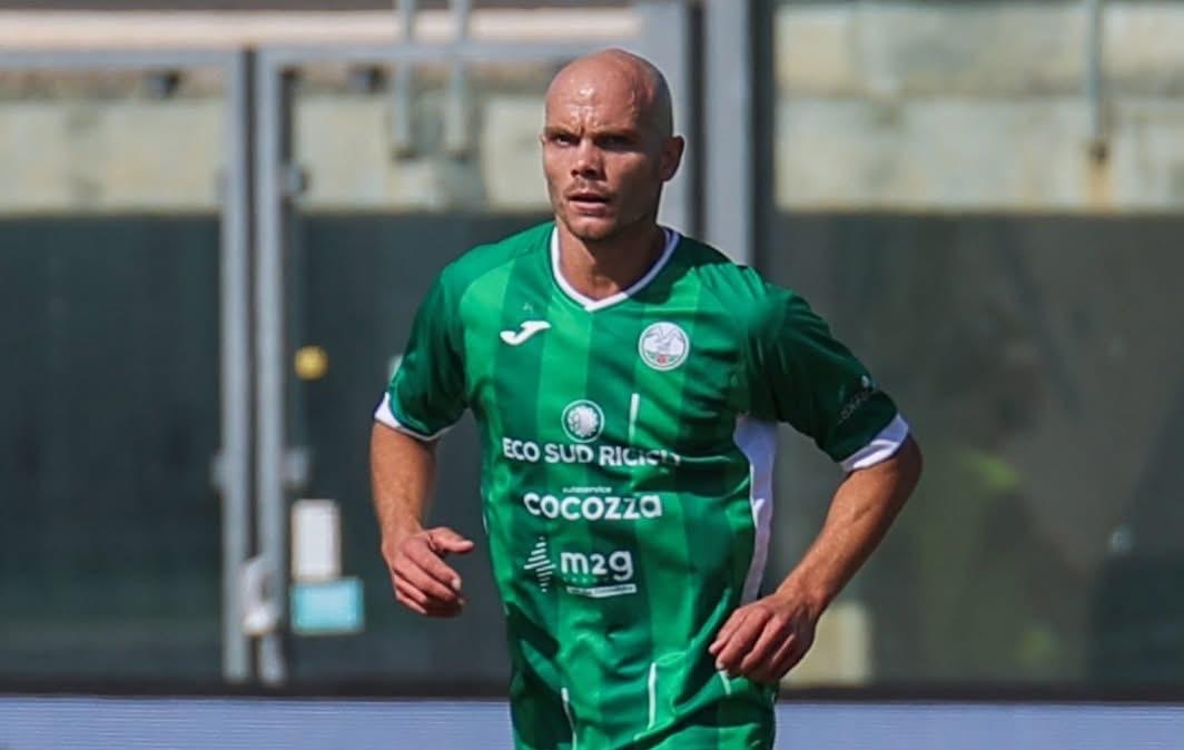 UFFICIALE - Monopoli, risoluzione del contratto con un difensore 