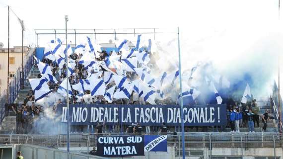 Fc Matera, la nota della Curva Sud per Francavilla in Sinni: "O tutti, o nessuno"