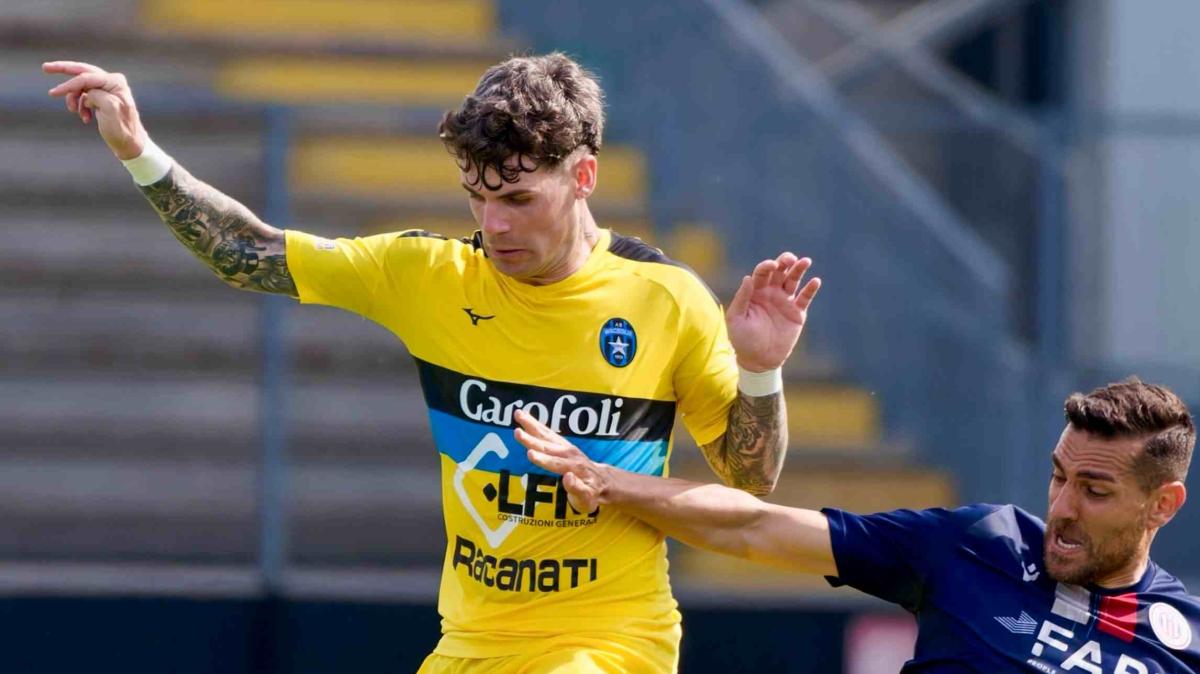 Il Bisceglie alza la Coppa Italia Nazionale Dilettanti: decisivo Lopez ai supplementari