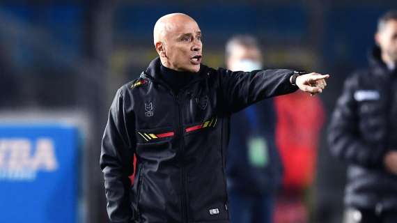 Lecce, Corini: "Chievo squadra solida, Gabriel e Meccariello sono ok"