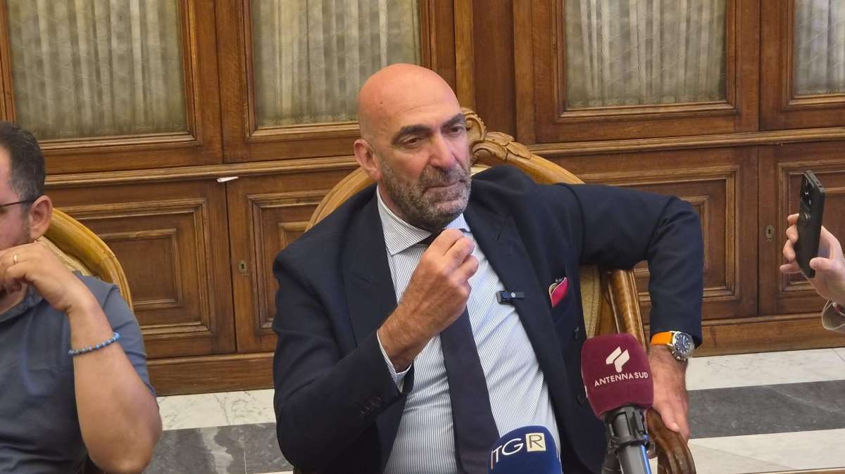 Bari, Leccese: “Tempi risicati, attendo risposte concrete. Pronto ad assumermi le mie responsabilità”