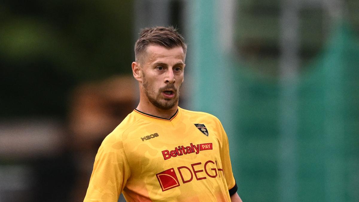 Una vittoria capolavoro in quel di Cagliari: il Lecce batte i sardi 0 a 2