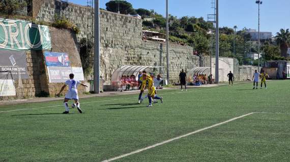 Matera, è 2-1 all'Ischia: un blitz che vale il terzo posto per i biancoazzurri