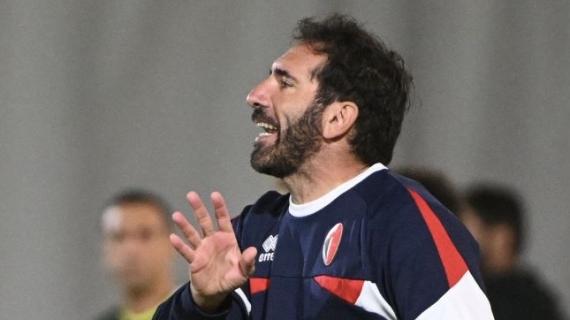 Entella-Bari, Caserta: "Concediamo occasioni troppo facilmente, è preoccupante. Il problema siamo noi"