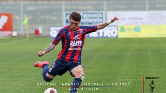 Serie C, le decisioni del Giudice Sportivo: fermati due calciatori del Taranto
